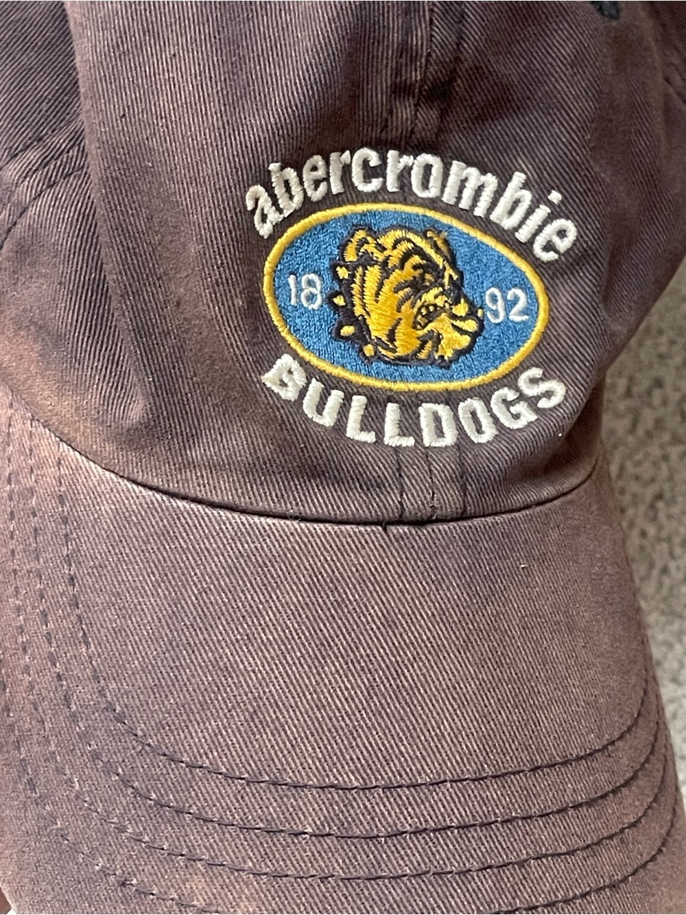 Vintage Y2K Abercrombie Bulldogs Dad Hat Large Brown Fitted Baseball Cap 1892